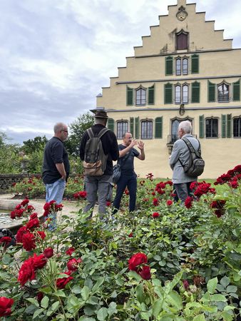 Schloss Rosenau